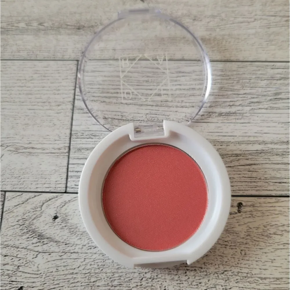 Ofra Pressed Blush Candy Apple